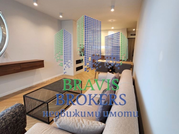 СГРАДА ЗНАМЕНАТА – ЛУКСОЗНО ОБЗАВЕДЕН ТРИСТАЕН АПАРТАМЕНТ ДО МОРСКАТА ГРАДИНА - НЕСКРИВАЕМА ПАНОРАМА КЪМ МОРЕТО - 0