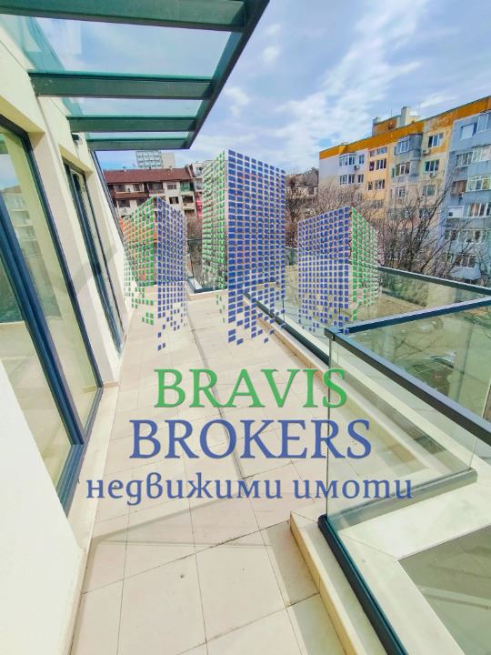 Просторен 4-стаен апартамент за продажба в кв. Левски , гр. Варна - 0