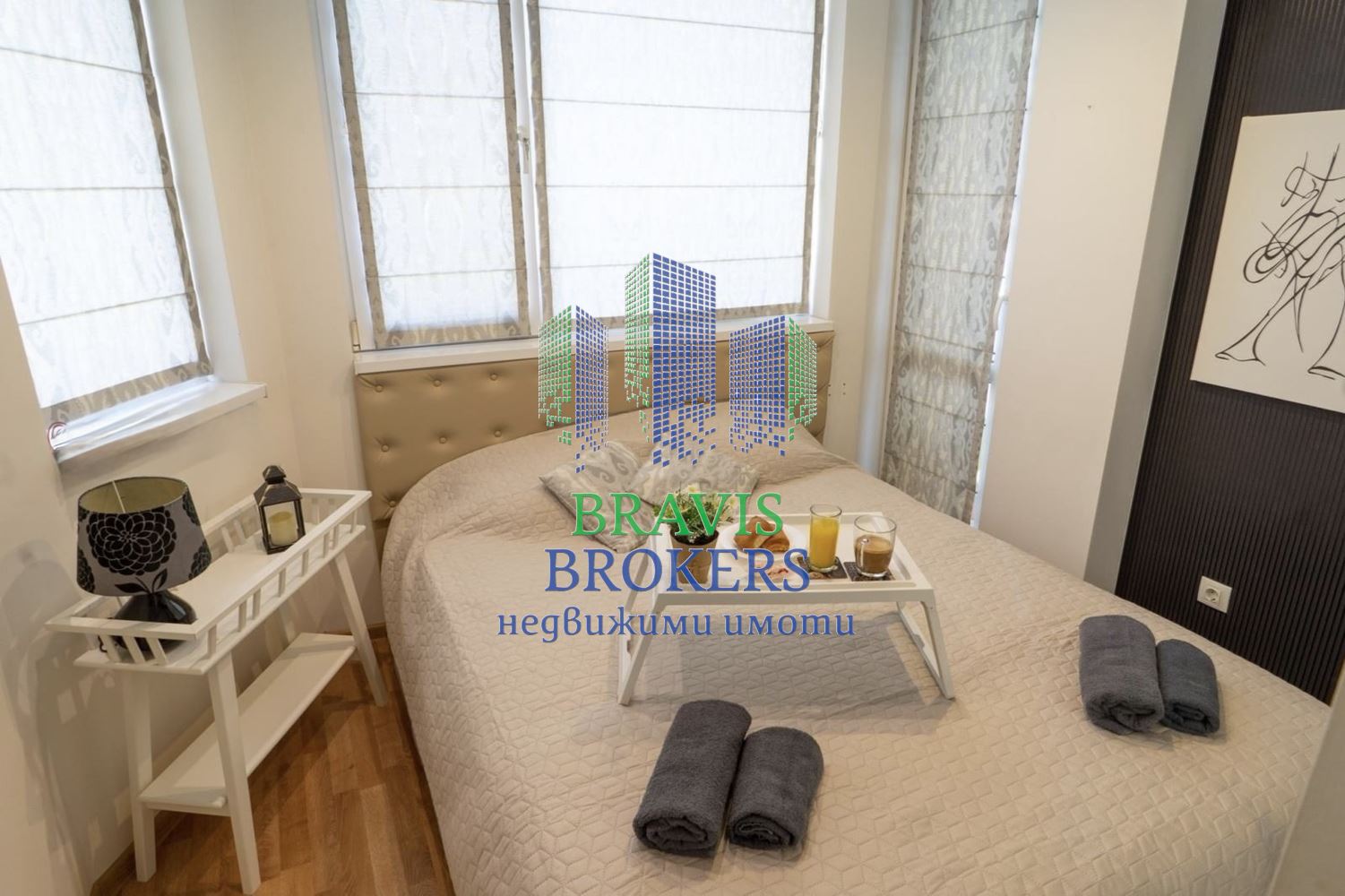 ВАРНА - ТРИСТАЕН ОБЗАВЕДЕН - СРЕДЕН ЕТАЖ - ТУХЛА СГРАДА - 0