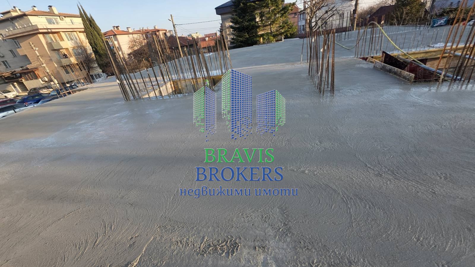 ВАРНА ВИНИЦА - ТРИСТАЕН АПАРТАМЕНТ – БОНУС СОБСТВЕН ДВОР – МАЛКА БУТИКОВА СГРАДА - 0