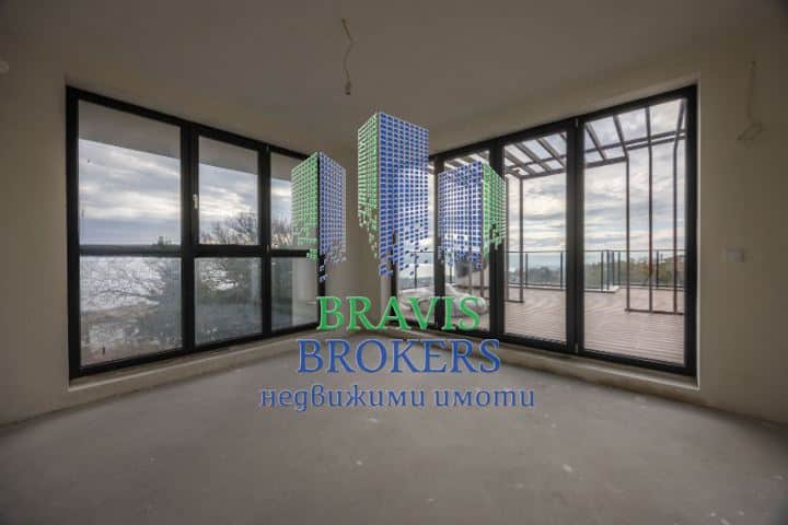 гр.Варна - БРИЗ - Тристаен - 0