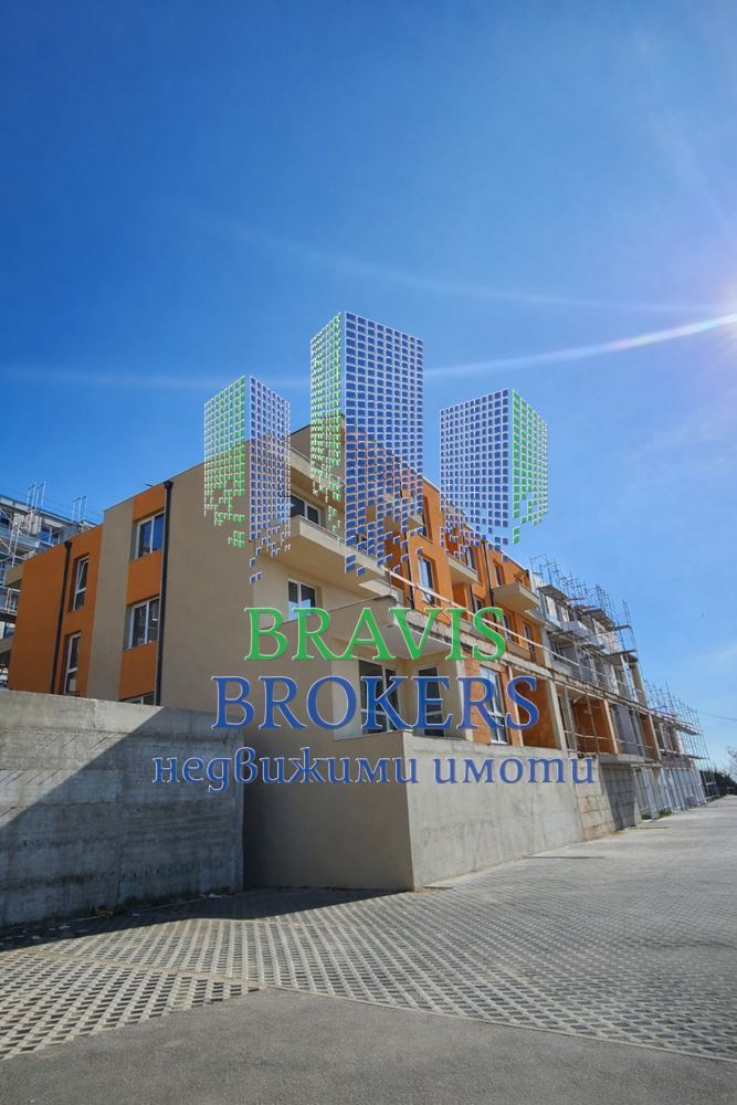 ТРИСТАЕН "ДО КЛЮЧ" С КУХНЯ - ДО МАГАЗИН РЕГАЛ -ЮГ/ЗАПАД - 0