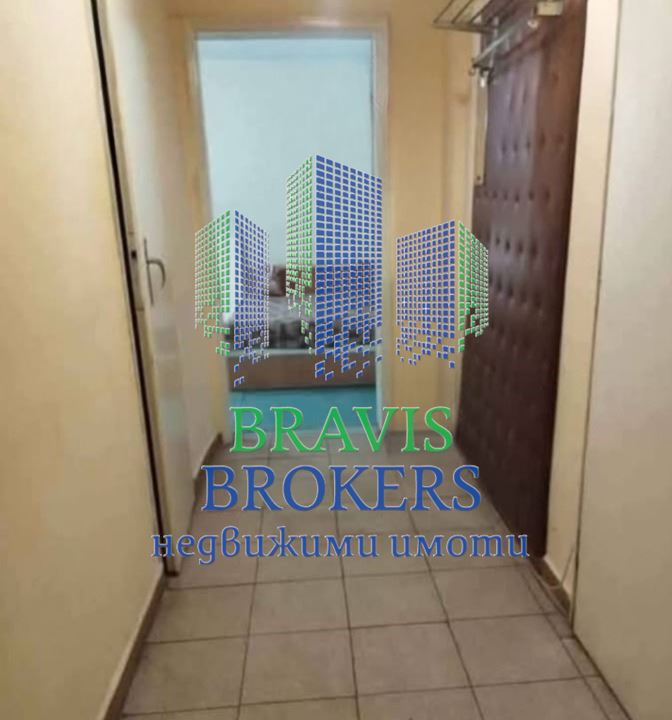 гр.Варна- Младост - Три отделни стаи - 0