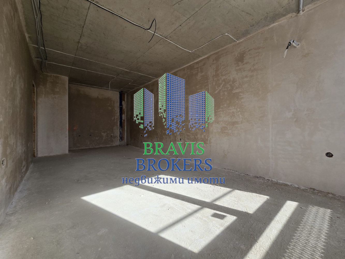 ВАРНА Владислав Варненчик 1 — ПРОСТОРЕН ТРИСТАЕН — СРЕДЕН ЕТАЖ – ПАНОРАМА - ПАРКОМЯСТО - САМО 35% НА ПРЕДВАРИТЕЛЕН - 0