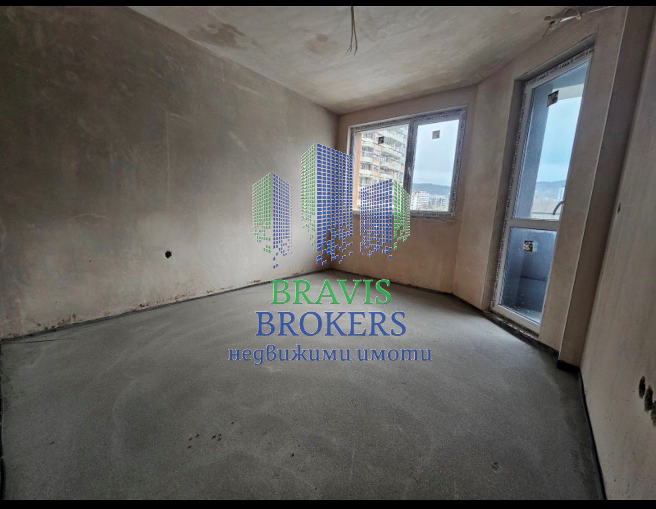 ВАРНА ВЪЗРАЖДАНЕ до ПАРКА - ТРИ СПАЛНИ - ВСЕКИДНЕВНА 38кв.м - с ПЛОЩ - 155кв.м - ТОП ЛОКАЦИЯ - 0