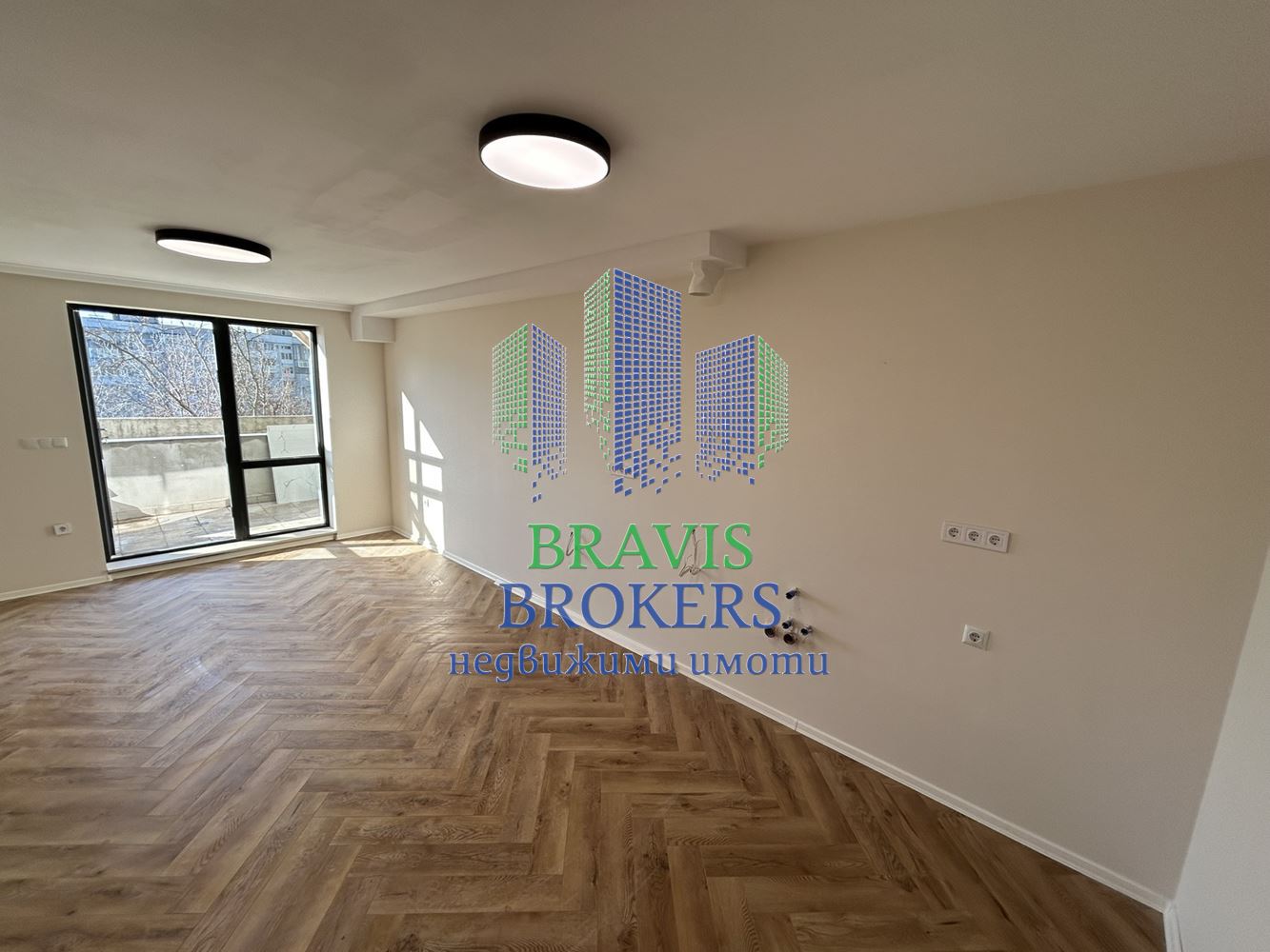 🏡 Тристаен апартамент във Възраждане 2 - 0