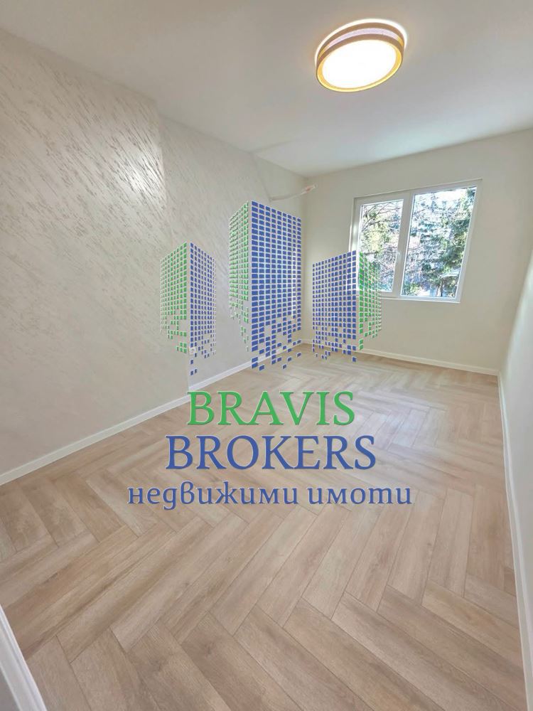 Тристаен апартамент, завършен до ключ, в кв. Бриз – до бул. Васил Левски и горска зона - 0