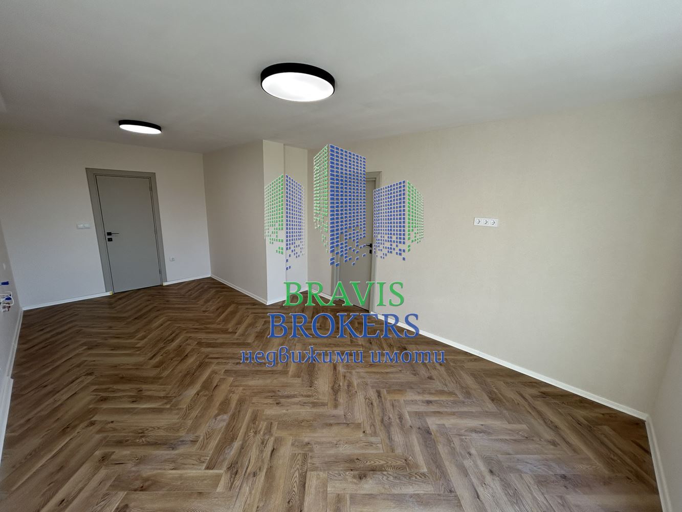 🏡 Тристаен апартамент във Възраждане 2 - 0