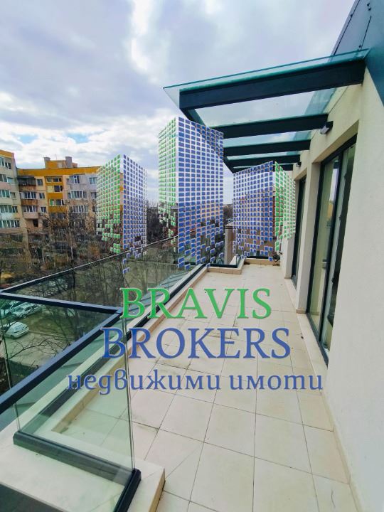 Просторен 4-стаен апартамент за продажба в кв. Левски , гр. Варна - 0