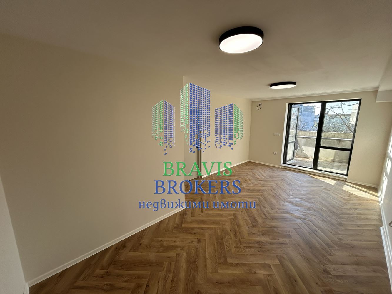 🏡 Тристаен апартамент във Възраждане 2 - 0