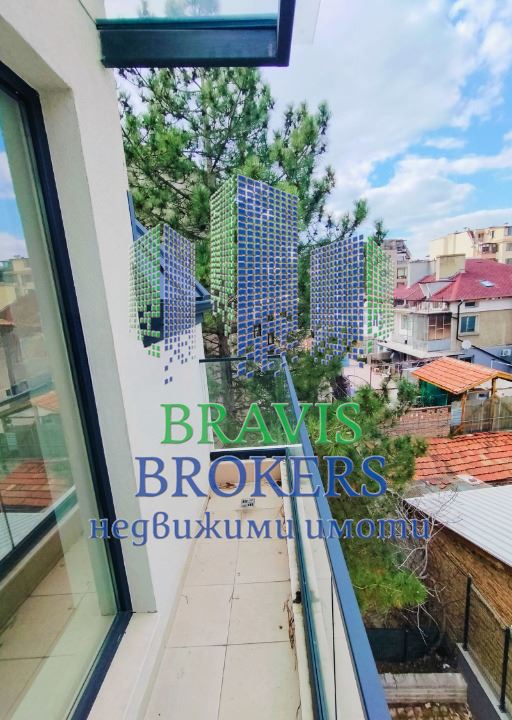 Просторен 4-стаен апартамент за продажба в кв. Левски , гр. Варна - 0