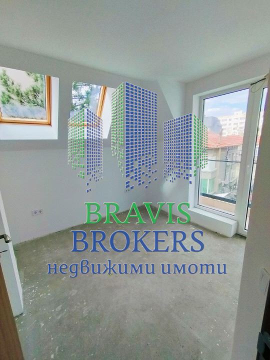 Просторен 4-стаен апартамент за продажба в кв. Левски , гр. Варна - 0