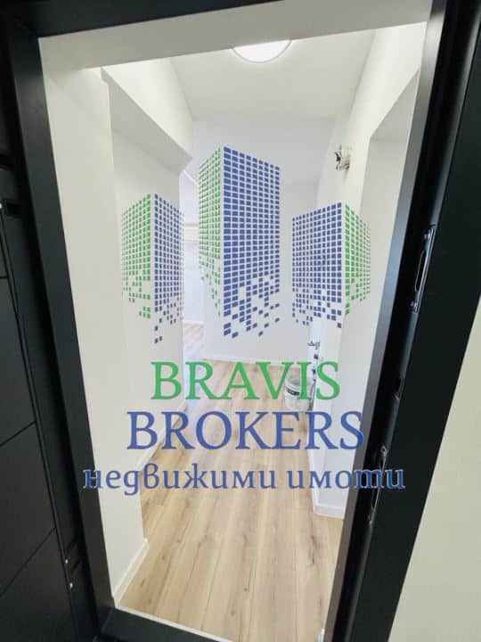 Двустаен апартамент в ТОП центъра на Варна – след основен ремонт, южно изложение - 0