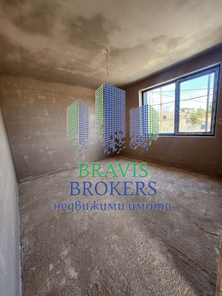 СВ НИКОЛА - ТРИСТАЕН АПАРТАМЕН- ОТЛИЧНИ ПАРАМЕТРИ - ПАНОРАМА - 0