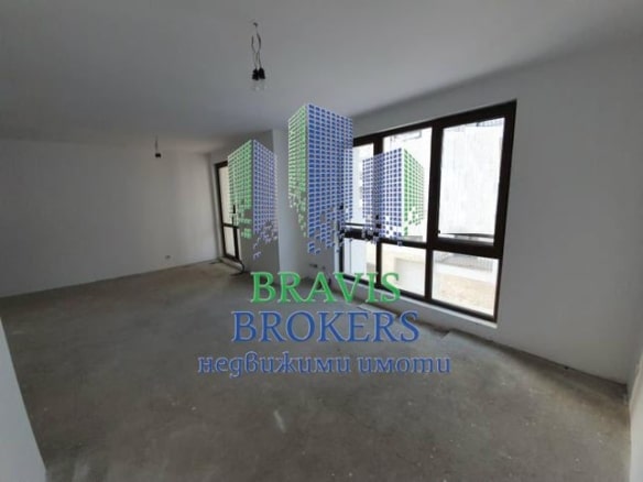 ТРИСТАЕН АПАРТАМЕНТ - НОВО СТРОИТЕЛСТВО - МНОГО ДОБРА ЛОКАЦИЯ - СРЕДЕН ЕТАЖ - 0