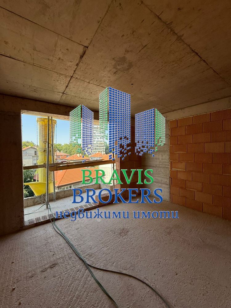 ШИРОК ЦЕНТЪР — ПРОСТОРЕН ТРИСТАЕН АПАРТАМЕНТ 131 кв.м — ТРИ ТЕРАСИ - НОВА СГРАДА - ТОП ЛОКАЦИЯ - 0