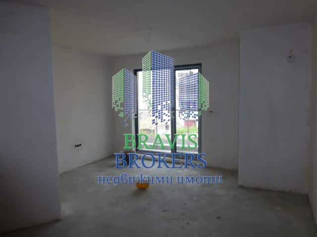 ТРИСТАЕН АПАРТАМЕНТ - НОВО СТРОИТЕЛСТВО - МНОГО ДОБРА ЛОКАЦИЯ - СРЕДЕН ЕТАЖ - 0