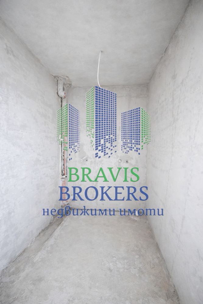 СВ НИКОЛА - ТРИСТАЕН АПАРТАМЕН- ОТЛИЧНИ ПАРАМЕТРИ - ПАНОРАМА - 0