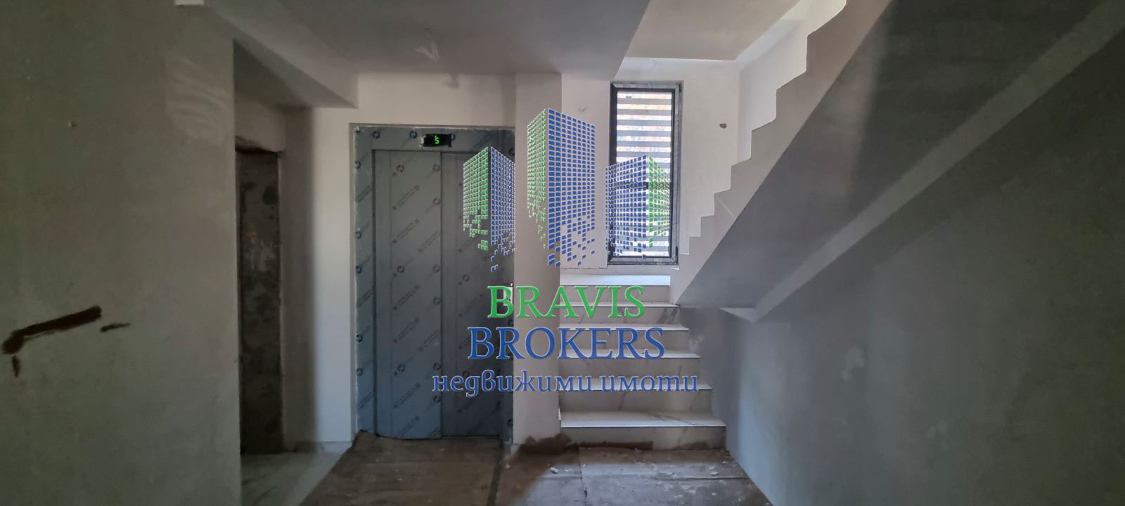 г.Варна, Аспарухово – ПРОСТОРЕН ДВУСТАЕН – ЛУКСОЗНА СГРАДА - СРЕДЕН ЕТАЖ - ТОП ЛОКАЦИЯ - 0