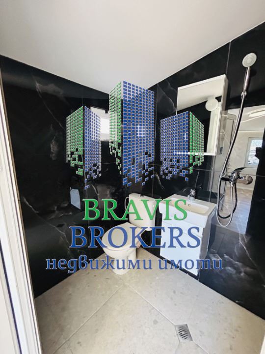 Двустаен апартамент в ТОП центъра на Варна – след основен ремонт, южно изложение - 0