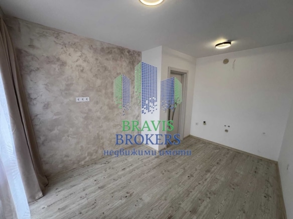 ШИРОК ЦЕНТЪР —ОБЗАВЕДЕН ДВУСТАЕН АПАРТАМЕНТ — ЦЕНА БЕЗ АНАЛОГ ЗА РАЙОНА — НОВА СГРАДА — СРЕДЕН ЕТАЖ - БОНУС КИЛЕР - 0