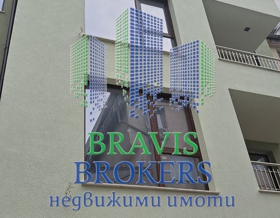 Конфу - Най-добра за двустаен в района - Правилни Форми - Среден етаж - 0