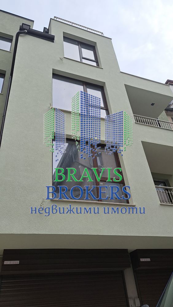 Конфу - Най-добра за двустаен в района - Правилни Форми - Среден етаж - 0