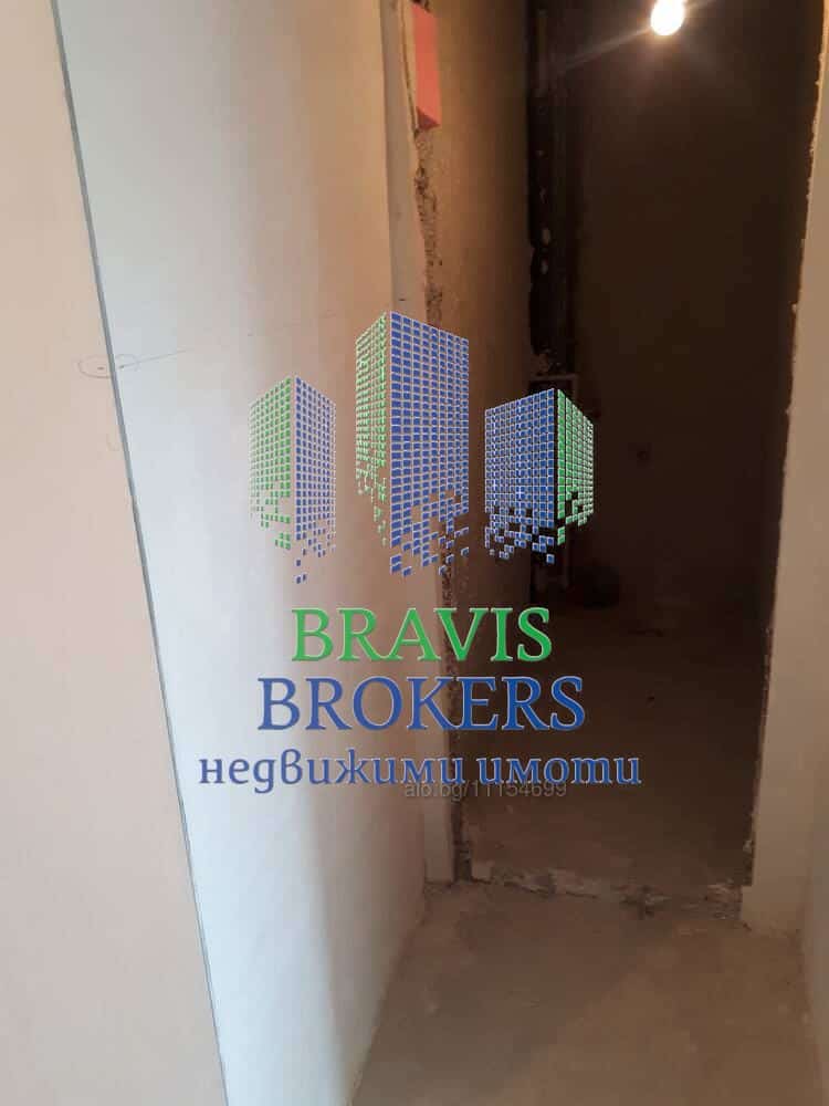 ВАРНА ГРАНД МОЛ - ГОЛЯМ ТРИСТАЕН АПАРТАМЕНТ - ВСЕКИДНЕВНА 34кв.м - ТУХЛА СГРАДА С АКТ16 - СРЕДЕН ЕТАЖ - ТОП ЛОКАЦИЯ - 0